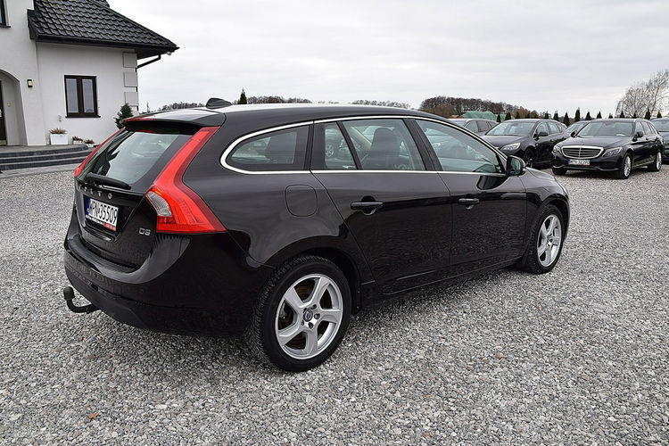 Volvo V60 2.0D3 163Km 5-cyl Navi Skóra Gwarancja zdjęcie 28