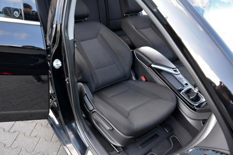 Hyundai i40 2.0(177KM) Ledy Duza Navi Keyless go Kamera El. fotela 2xParktr. zdjęcie 19