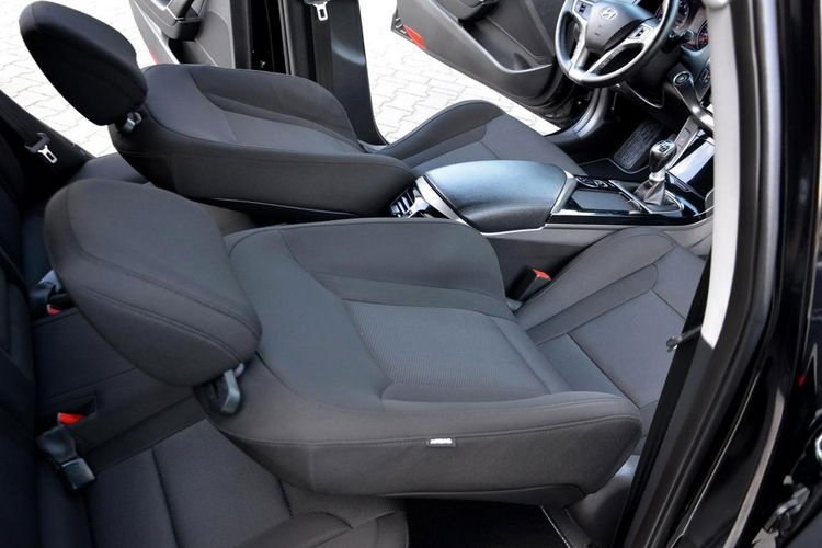 Hyundai i40 2.0(177KM) Ledy Duza Navi Keyless go Kamera El. fotela 2xParktr. zdjęcie 20