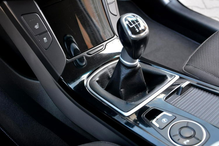 Hyundai i40 2.0(177KM) Ledy Duza Navi Keyless go Kamera El. fotela 2xParktr. zdjęcie 32