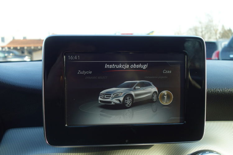 GLA 200 Mercedes GLA200 2016 1.6 benzyna 157km automat pół skóry 145tyś km zdjęcie 22
