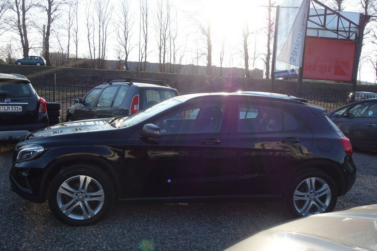 GLA 200 Mercedes GLA200 2016 1.6 benzyna 157km automat pół skóry 145tyś km zdjęcie 3