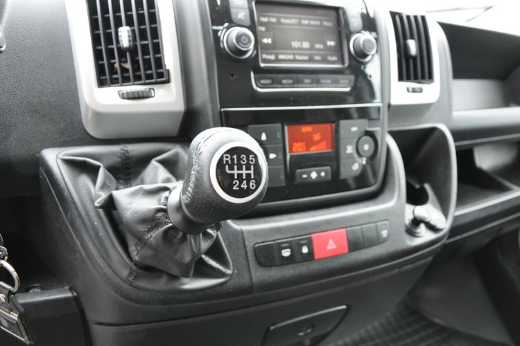 Peugeot Boxer 2.2 eHDI 165KM Manual Kamera Tempomat Aut.Klimatyzacja FV23 zdjęcie 18