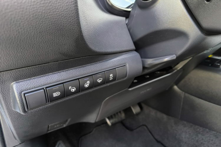 Toyota Corolla 2.0 Hybrid 184KM GR Sport JBL zdjęcie 17