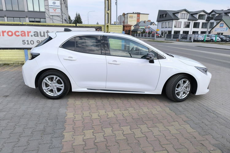 Toyota Corolla 2.0 Hybrid 184KM GR Sport JBL zdjęcie 3