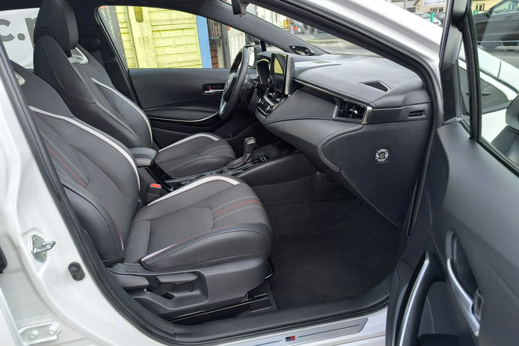 Toyota Corolla 2.0 Hybrid 184KM GR Sport JBL zdjęcie 32