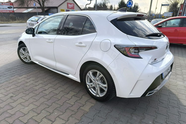 Toyota Corolla 2.0 Hybrid 184KM GR Sport JBL zdjęcie 9