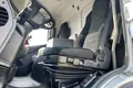 samochód ciężarowy Mercedes zdjęcie 11