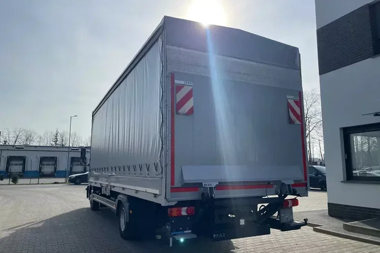 Mercedes ATEGO 818 Klima, Webasto, Burtofirana zdjęcie 6