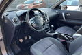samochód osobowy Nissan zdjęcie 21