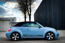 Volkswagen Beetle 2.0 220KM Cabrio R-line zdjęcie 11