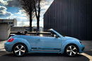 Volkswagen Beetle 2.0 220KM Cabrio R-line zdjęcie 12