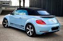 Volkswagen Beetle 2.0 220KM Cabrio R-line zdjęcie 3