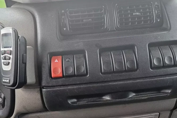 DAF LF 45.220 zdjęcie 24