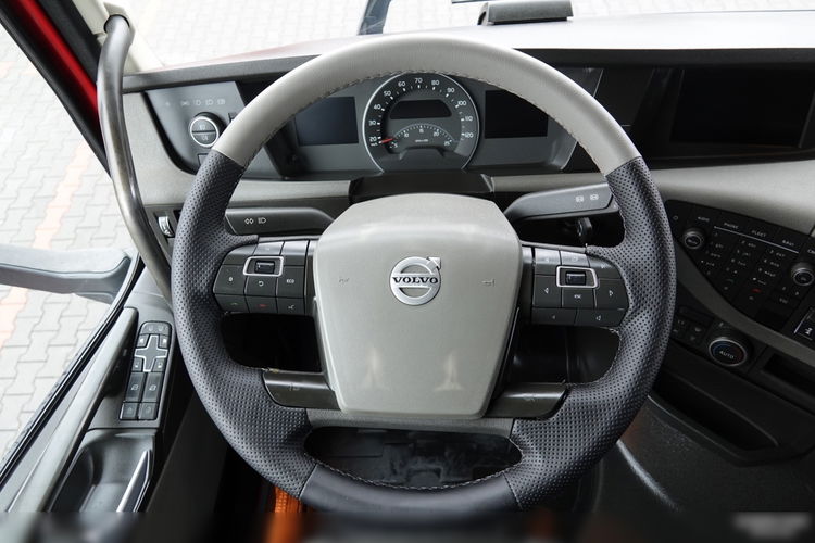 Volvo FH 500 / HYDRAULIKA / PO KONTRAKCIE SERWISOWYM / SPROWADZONY zdjęcie 27