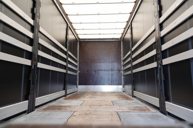 DAF XF 480 / 6x2 / 60m3 / FIRANKA 7.75 m / SOLÓWKA / OŚ PODNOSZONA / KLIMA POSTOJOWA / PO KONTRAKCIE SERWISOWYM zdjęcie 21