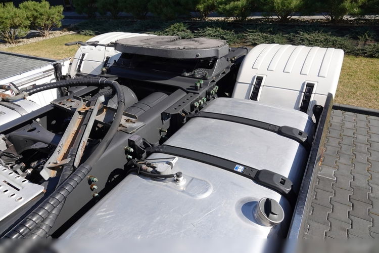 Scania S 500 / HYDRAULIKA / RETARDER / CAŁA NA PODUSZKACH / KLIMA POSTOJOWA / SKÓRY / ALUFELGI / FULL OPCJA / PO KONTRAKCIE SERWISOWYM zdjęcie 13