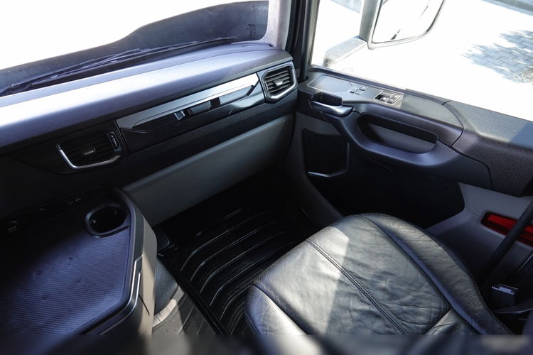 Scania S 500 / HYDRAULIKA / RETARDER / CAŁA NA PODUSZKACH / KLIMA POSTOJOWA / SKÓRY / ALUFELGI / FULL OPCJA / PO KONTRAKCIE SERWISOWYM zdjęcie 34