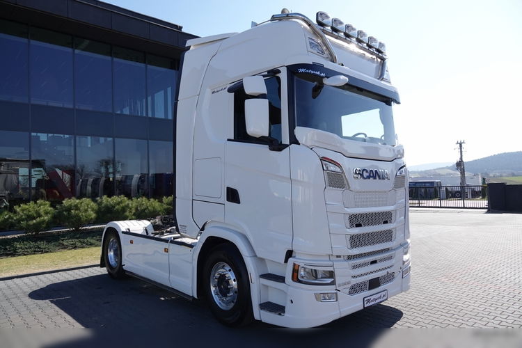 Scania S 500 / HYDRAULIKA / RETARDER / CAŁA NA PODUSZKACH / KLIMA POSTOJOWA / SKÓRY / ALUFELGI / FULL OPCJA / PO KONTRAKCIE SERWISOWYM zdjęcie 3