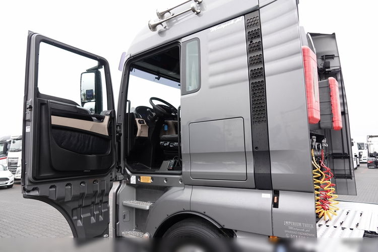 MAN TGX 18.500 / RETARDER / PEŁNY ADR /  ALUFELGI /  NAVI / SPROWADZONY / PO KONTRAKCIE SERWISOWYM zdjęcie 23