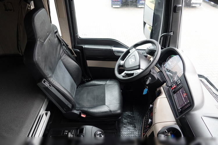 MAN TGX 18.500 / RETARDER / PEŁNY ADR /  ALUFELGI /  NAVI / SPROWADZONY / PO KONTRAKCIE SERWISOWYM zdjęcie 28