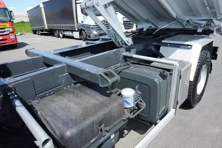 Mercedes AXOR / 1829 / E 5 / WYWROTKA + HDS / ROTATOR / HYDROBURTA / MANUAL zdjęcie 18