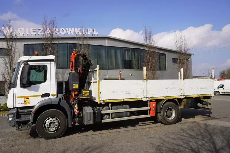 Mercedes Arocs 1830 / 116 tys. km / Hds Fassi F110 4 t zdjęcie 4