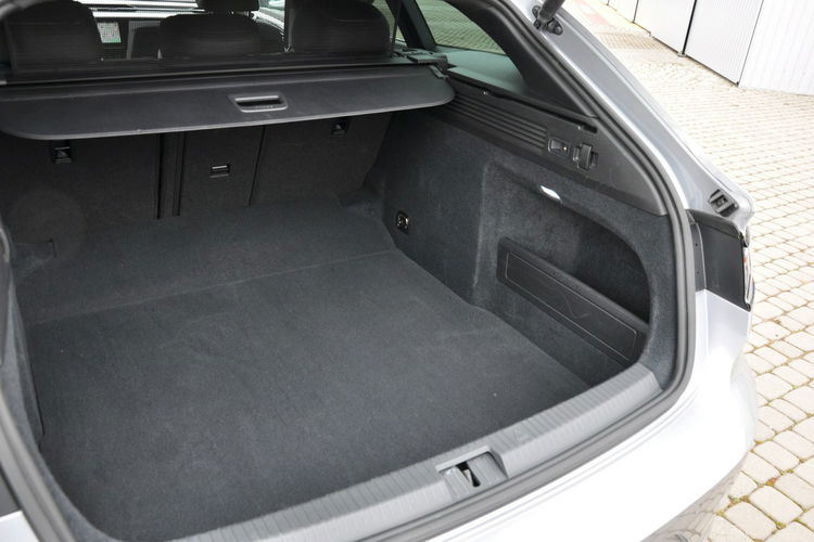 Volkswagen Arteon 2.0TSI 190KM DSG R-line El Klapa Nawigacja Hak Gwar. Fabryczna FV23 zdjęcie 29