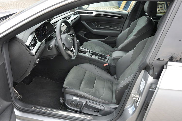 Volkswagen Arteon 2.0TSI 190KM DSG R-line El Klapa Nawigacja Hak Gwar. Fabryczna FV23 zdjęcie 8