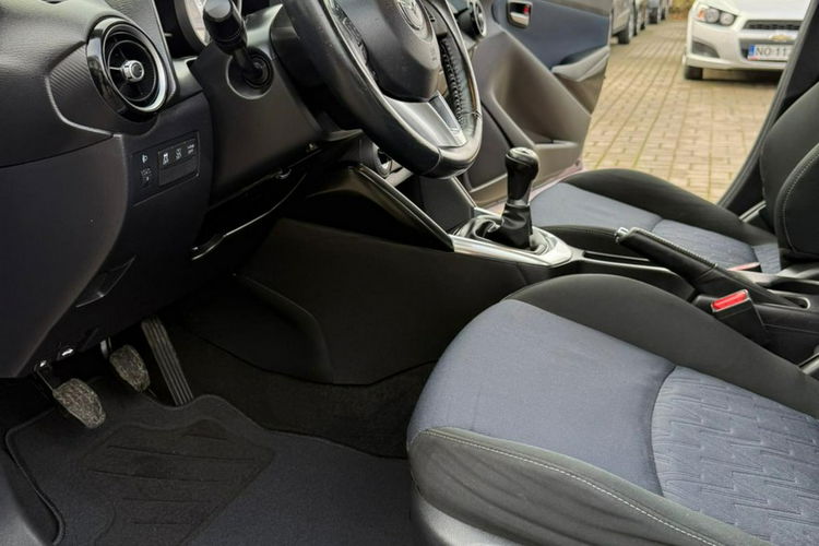 Mazda 2 model 2017, , czysty, zadbany, zarejestrowany zdjęcie 23