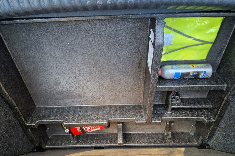 Volkswagen Tiguan Dsg. 4x4. 2.0 benzyna. Panorama. Kamera cofania. zdjęcie 10