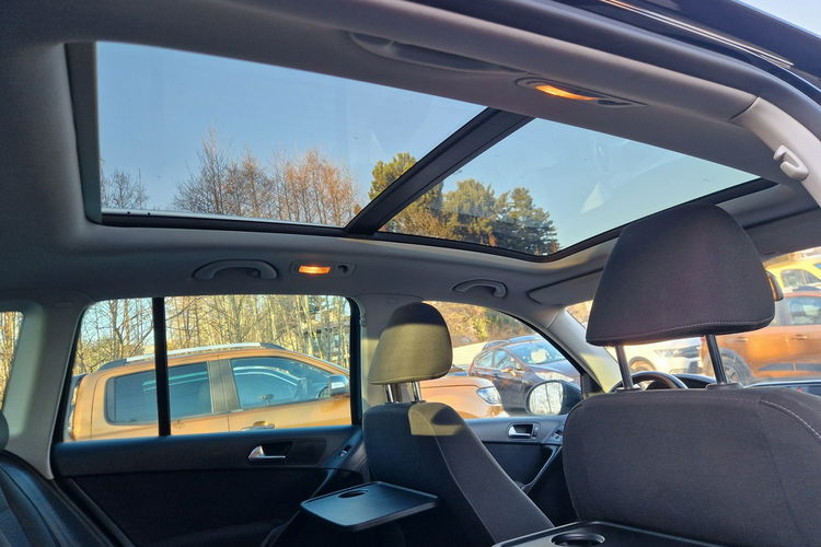 Volkswagen Tiguan Dsg. 4x4. 2.0 benzyna. Panorama. Kamera cofania. zdjęcie 15
