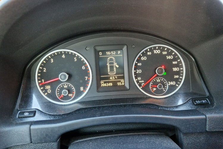 Volkswagen Tiguan Dsg. 4x4. 2.0 benzyna. Panorama. Kamera cofania. zdjęcie 24