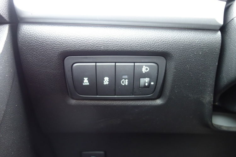 Korando SsangYong Korando 2015 2.0 benzyna 150km 105tyś km automat skóry 4x4 zdjęcie 28