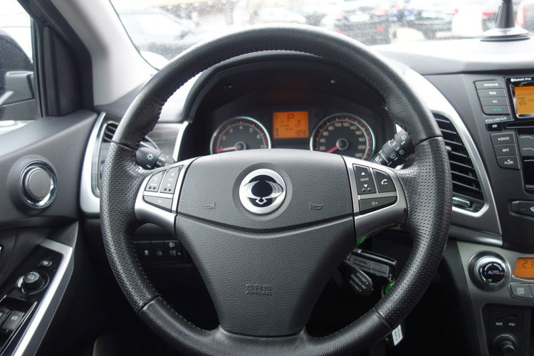 Korando SsangYong Korando 2015 2.0 benzyna 150km 105tyś km automat skóry 4x4 zdjęcie 29