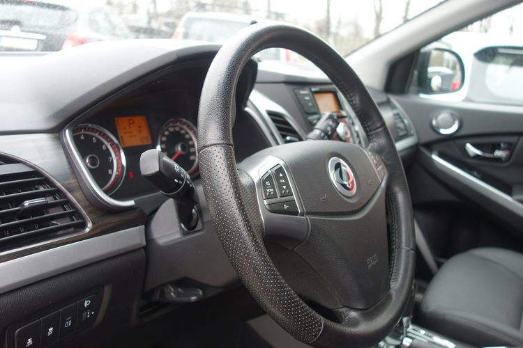 Korando SsangYong Korando 2015 2.0 benzyna 150km 105tyś km automat skóry 4x4 zdjęcie 30