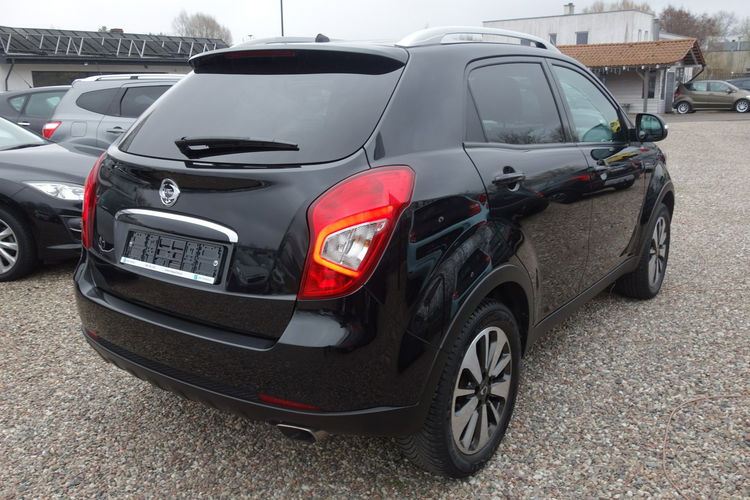 Korando SsangYong Korando 2015 2.0 benzyna 150km 105tyś km automat skóry 4x4 zdjęcie 5