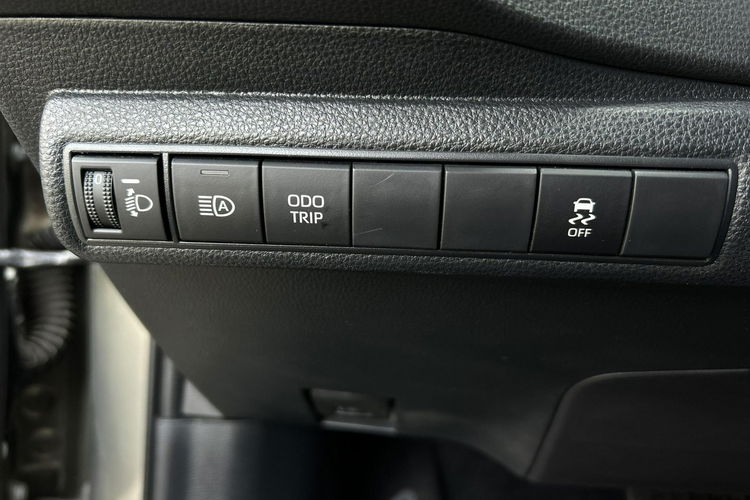 Toyota Corolla TS 1.8 HSD 140KM COMFORT TECH, salon Polska, gwarancja, FV23% zdjęcie 20