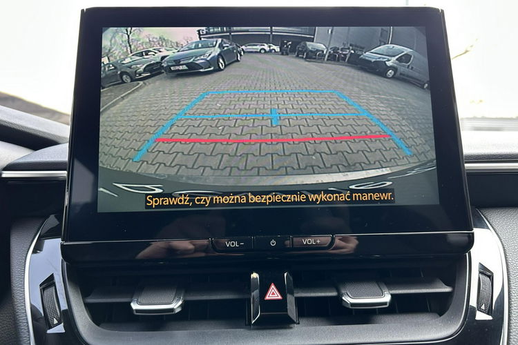 Toyota Corolla TS 1.8 HSD 140KM COMFORT TECH, salon Polska, gwarancja, FV23% zdjęcie 24