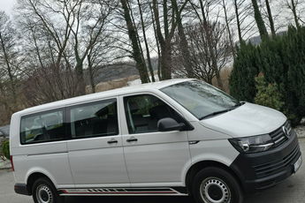 Volkswagen Caravelle LONG 2.0 TDi DSG 8-osobowy / I-właściciel / / Bezwypadkowy