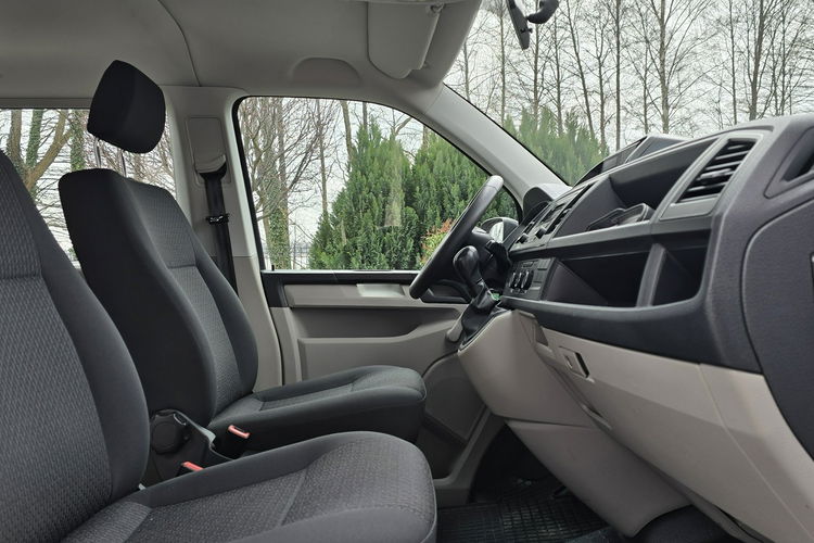 Volkswagen Transporter LONG 2.0 TDi DSG 8-osobowy / I-właściciel / / Bezwypadkowy zdjęcie 7