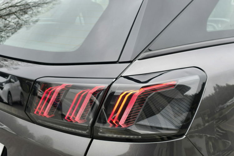 Peugeot 3008 1.5 BlueHdi 130KM EA8 / I-właściciel / zdjęcie 15