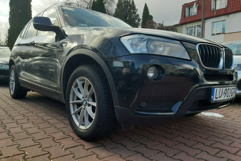 samochód osobowy BMW zdjęcie 1