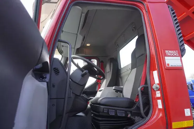 Renault D14 / 18.000 km / Wywrotka 3-stronna zdjęcie 25