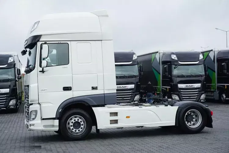 DAF 106 / 480 / EURO 6 / ACC / SUPER SPACE CAB / MAŁY PRZEBIEG zdjęcie 3