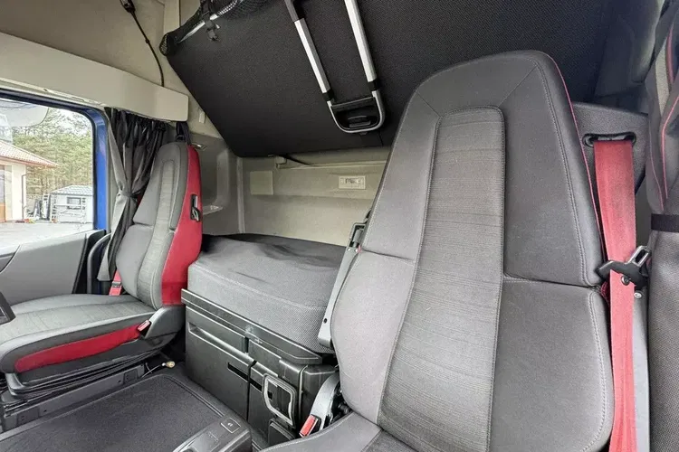 Volvo FH4 500 E6 Standard Globetrotter XL Klima Postojowa Alufelgi zdjęcie 19