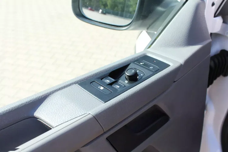 Volkswagen Transporter T6.1 DMC 2800kg zdjęcie 20