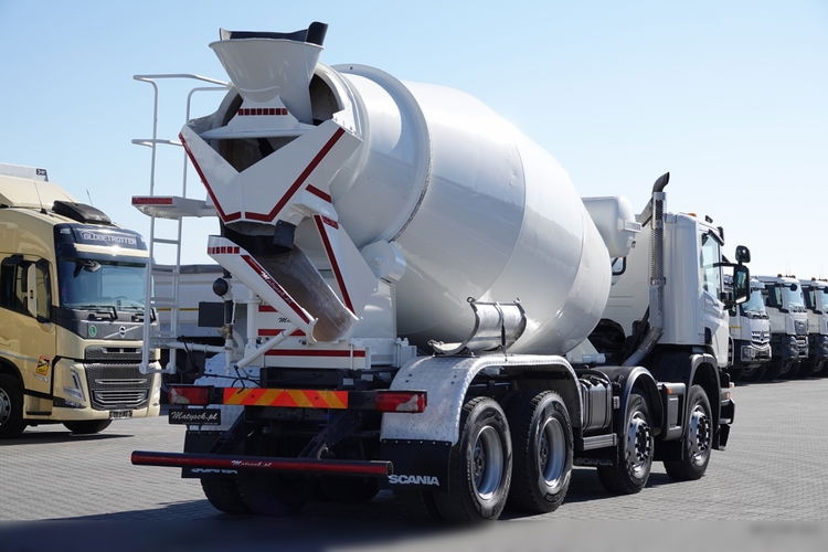 Scania P 360 / 8x4 / BETONOMIESZARKA / GRUSZKA / LIEBHERR / 9m3 / MANUAL zdjęcie 8