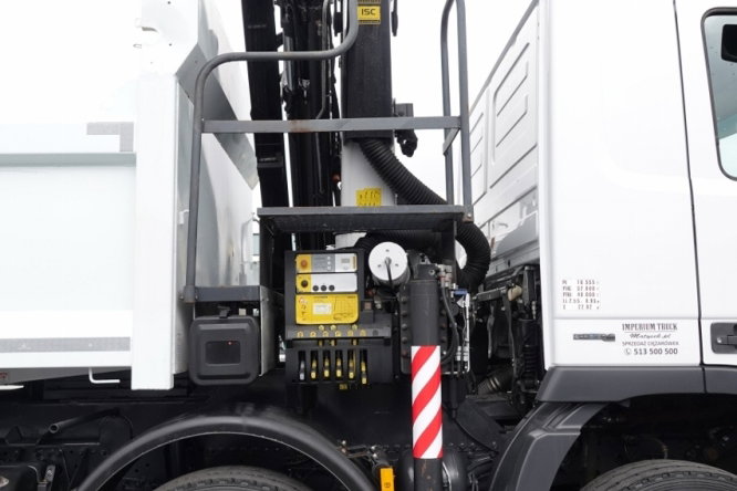 Mercedes -BENZ ACTROS 3241 / 8X4 / 2 STR WYWROTKA HYDROBURTA / BORMATIC / + HDS PALFINGER PK 18002-EH  / EPS + SPRZĘGŁO / SPROWADZONY zdjęcie 28