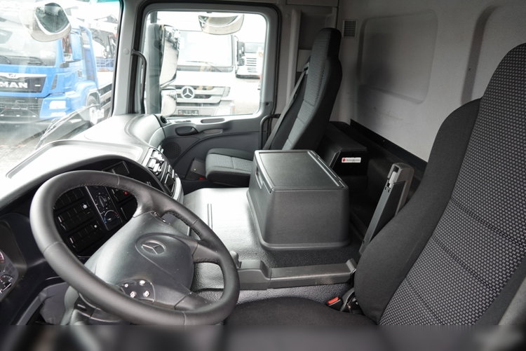 Mercedes -BENZ ACTROS 3241 / 8X4 / 2 STR WYWROTKA HYDROBURTA / BORMATIC / + HDS PALFINGER PK 18002-EH  / EPS + SPRZĘGŁO / SPROWADZONY zdjęcie 41